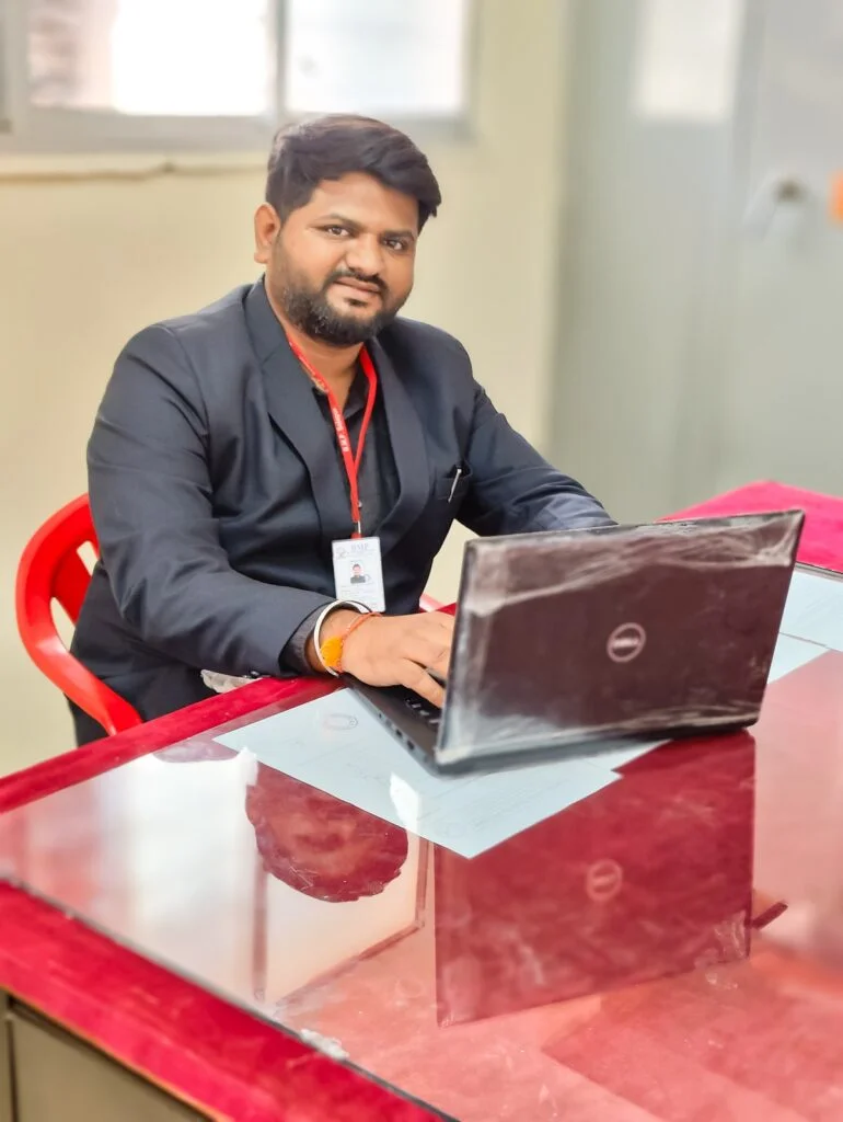 Kandale Shrenik Deshbhushan